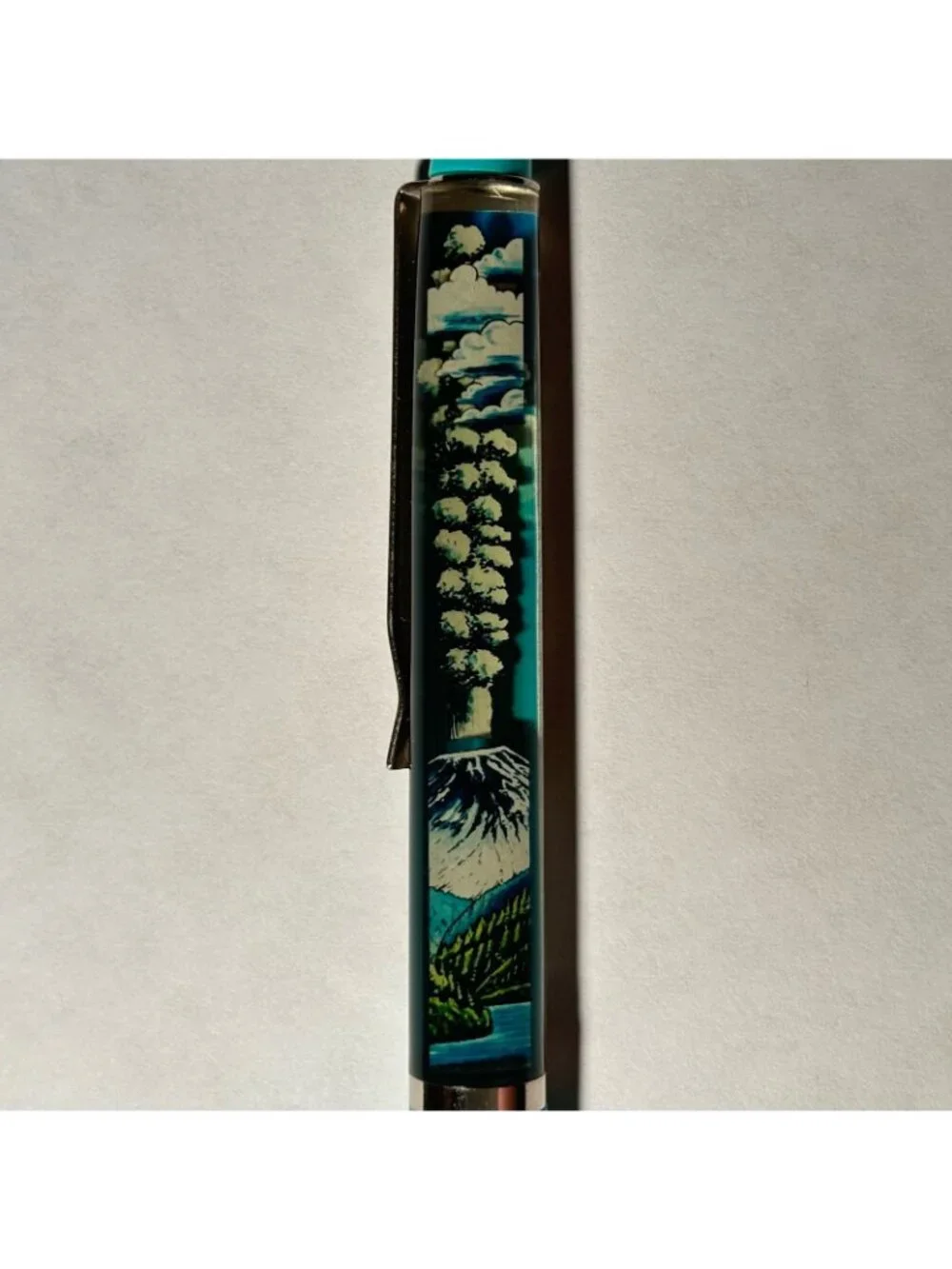 Mount St Helens National Volcanic Monument Floaty Pen Volcano Erupts Vintage